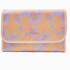 NINE WEST Hanging Travel Organizer